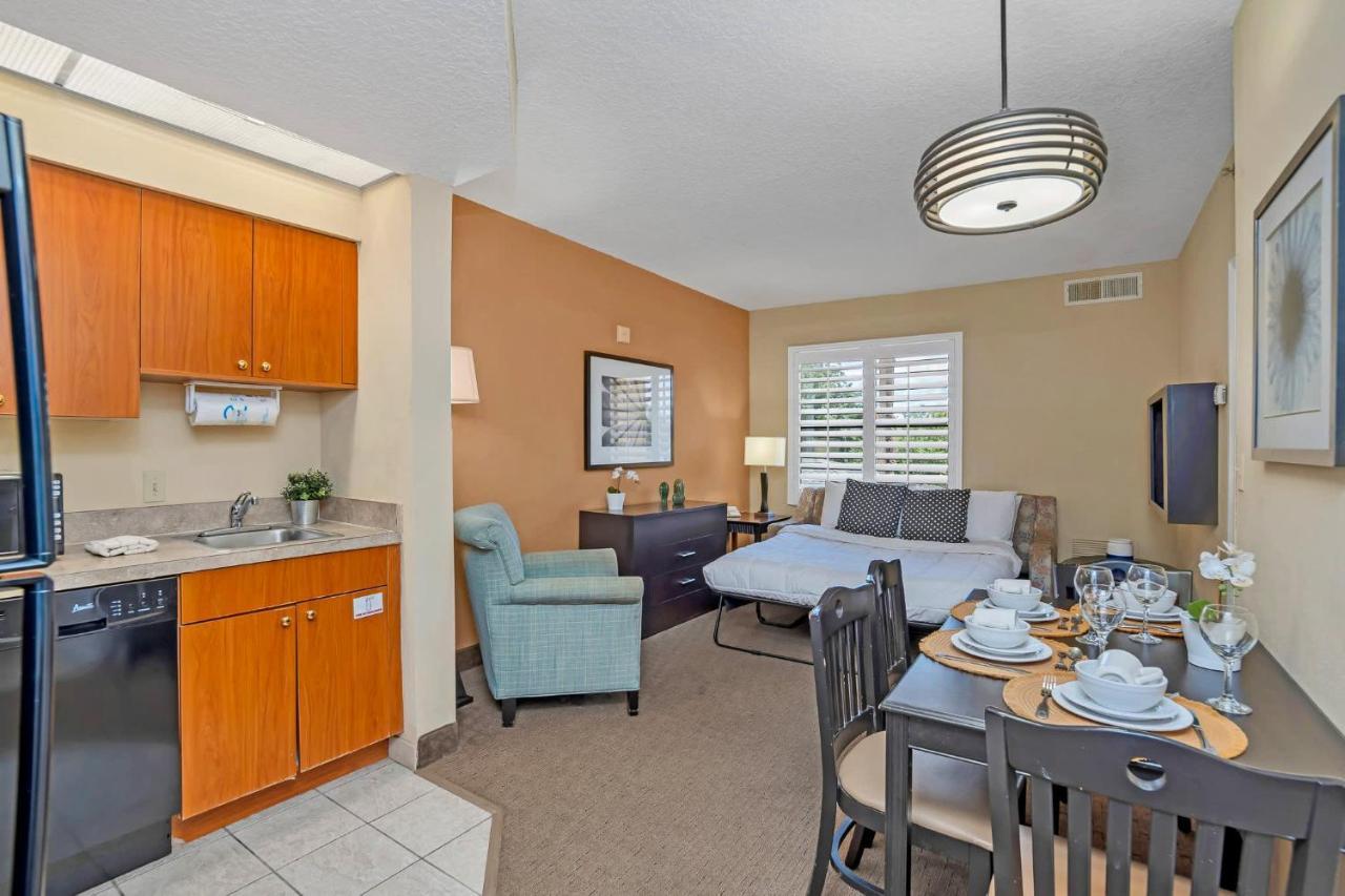 1Br 2 Queens Apt-Hotel With Pool, Hot Tub & More, Near Disney & Universal! 올랜도 외부 사진